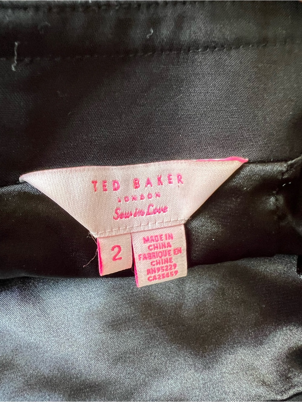 Ted Baker Black Snake Texture Pencil Skirt - Picture 4 of 6